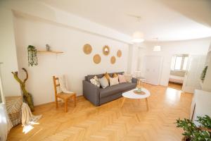 212 - Boho home in PRAGUE next to city center 5 minutes to Wenceslas Square