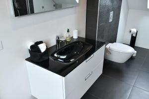 Maisons de vacances Gite Contemporain L'hirondelle : photos des chambres