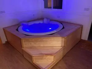 Appartement avec JACCUZI PRIVATISÉ TOTALEMENT GRATUIT SANS SUPPLÉMENT - Ochenene