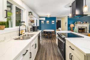 Home in Lake Stevens with large fenced yard