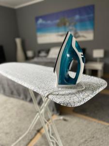 Architect-Apartments 53qm - 2 Schlafzimmer mit integrierter Küche und Bad, nur 2min von A8 - ruhig und modern