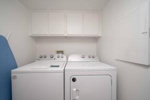 FamiliesDigital NomadsCorporate Housing