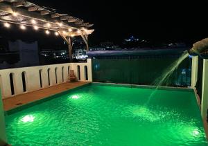 Casa en el centro de Taxco con alberca.