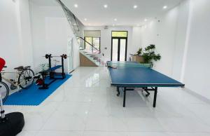 Bons Homestay - NGUYÊN CĂN 3 phòng ngủ - Hai mặt tiền - Bãi đỗ xe có mái che miễn phí