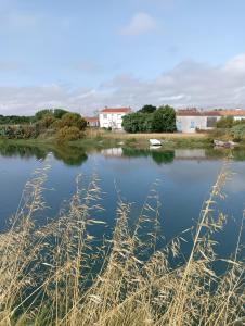 Maisons de vacances Vacances a la mer - Brem sur Mer : photos des chambres