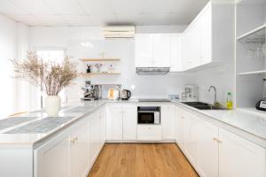 Capital CauGiay Hotel