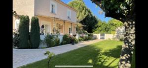 Villas Villa avec piscine privee a Avignon : photos des chambres