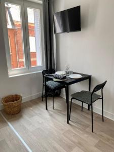 Appartements Le Wood - Studio proche gare et centre ville de Gournay en Bray : photos des chambres