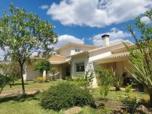 Cantinho da Alice Family Villa - Nesperal