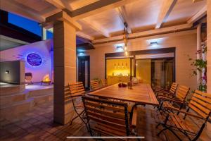 House between beaches