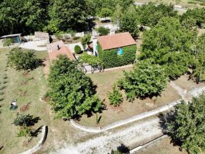 Family-sized renovated Istrian house w/lavand field - 20min from Rovinj. 