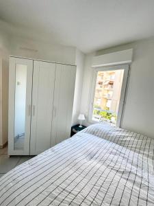 1 BEDROOM Plein centre JUAN LES PINS