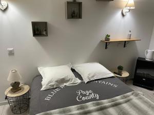 B&B / Chambres d'hotes Le Regrimet avec parking gratuit et prive : photos des chambres