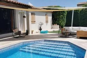 Villa proche d’Avignon - 塔韦勒