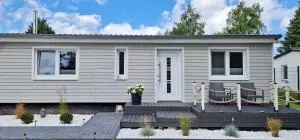 Ferienhaus Seeoase - 70qm - Kamin -Terrassen - Parkplatz - Badestelle fußläufig - Friedrichswalde