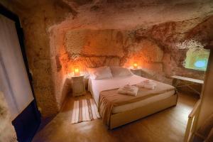 La Lamia 1864 by Rentbeat