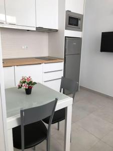 MODERN COMFORT RENOVATED CANTERAS