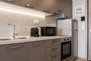 Apartment in Keramikos, Athens