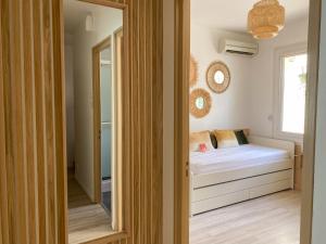 Maisons d'hotes Chambre climatisee 2 lits - Proche Centre Tramway : photos des chambres