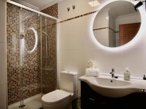 1E.Tranquilo y soleado en la Plaza de las Mercedes