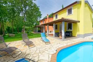 Holiday Homes Sunny Twins by Rent Istria - Makovci