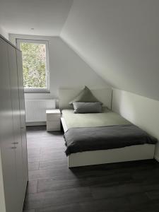 Five Rooms Apart