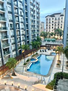 Kiel 5-Star Condo Hotel Across NAIA Manila Airport Terminal 3