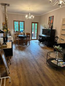 Augļu ielas pirts māja