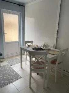 Garsoniera la casa - Ghiroda