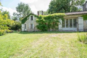 Maisons de vacances LaConciergerieJonzac, Manoir 