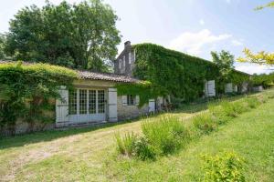 Maisons de vacances LaConciergerieJonzac, Manoir 