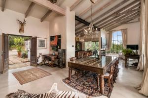 Luxury Country Escape