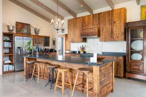 Luxury Country Escape