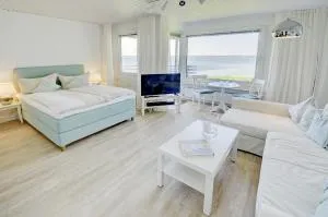 fewo1846 - Fjordview - komfortables Studioapartment mit Balkon und Meerblick - Glücksburg