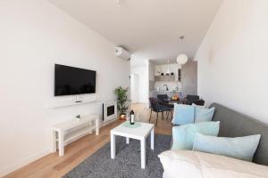 Apartment Ivona - beautiful terrace and free garage parking