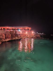 private apartment estudio ocean view solo adultos