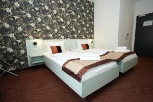 Standard Twin Room room in Hotel Attaché an der Messe