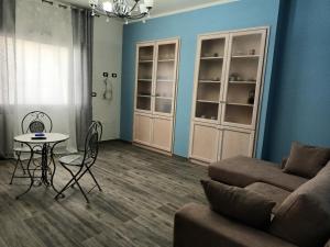 Valentina's garden house img2