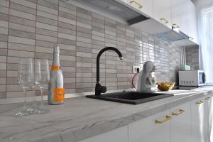 Luxury Studio M Romancierilor