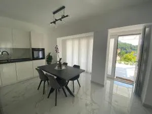 Holiday House Canis - Blaževo