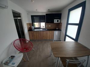 Appartements Mini villa a Lecci, Proche de la mer : photos des chambres