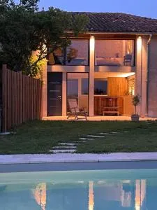 Suite intimiste avec Spa privatif et vue Pyrénées - Puydaniel