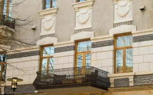 Belona Hotel - Akhalsopeli