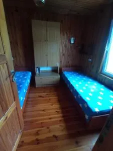 NIESULICE. DOMEK JEZIORO. NIESLYSZ - Świebodzin