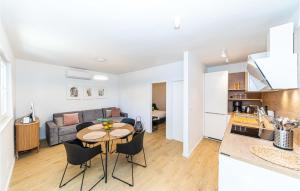 Holiday Home Jadrija Vii Iii