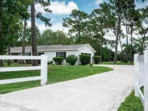 3bdr2bath home in Lutz close to Tampa, 20 min to Stadium, Airport - Odessa