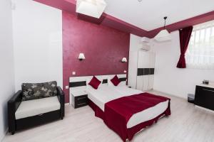 Budget Triple Room no Balcony room in Polina Beach