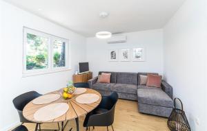 Holiday Home Jadrija Vii Iii