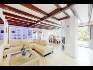 Maison Villa Yoda - 亚斯凯恩