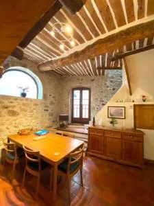 Charming village house with roof top terrace! - Puimisson